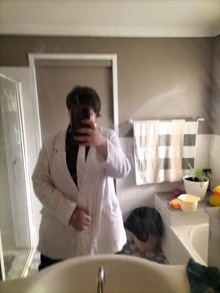 RennyEmbry's tweet photo. Sorry that it's blurry, LOL. I'm going to a year formal and this is my suit~
#nonbinarygoals https://t.co/DYZX5y4e85
