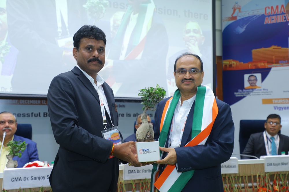 ICMAICMA's tweet photo. CMA Achievers' Meet Vision 2030 on 12/12/2024 at Vigyan Bhawan, New Delhi, Session Manthan II, Repositioning the CMAs – Global Perspective's https://t.co/NbwuTSXuqU