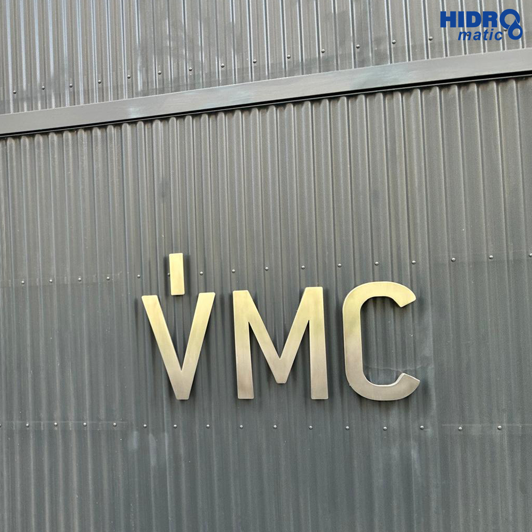 HidromaticPonen's tweet photo. 💡 La semana pasada, el equipo de Hidromatic realizó una formación en @Vector__Energy 

🚀Excelente oportunidad para actualizar conocimientos sobre las últimas soluciones de bombeo con variadores de frecuencia y bombeo solar.

🌟 ¡Seguimos creciendo juntos! 🙌

#EnergíaRenovable https://t.co/Zcv0awEPeC
