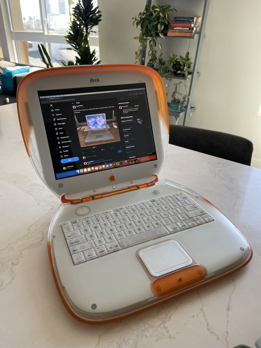 lazdnet's tweet photo. @NEOBetaTheRobot @StellaLovesTech I “ported” Sonoma to the iBook G3 https://t.co/NPVkyxtnDc