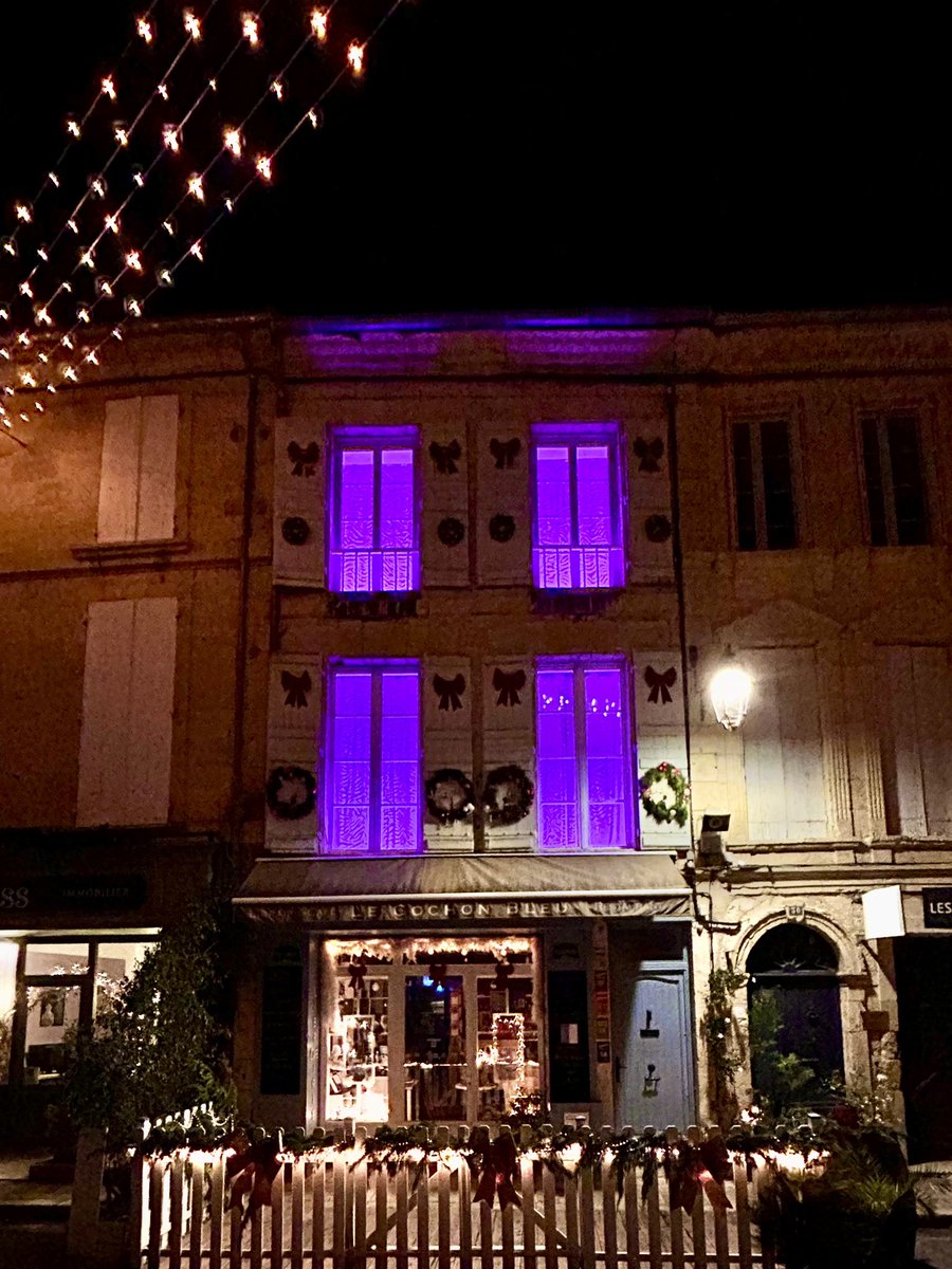 [#Gers]
Les Fêtes de fin d’Année à #Lectoure : la cité scintille !
🤩💥🎅🎄
#Christmas2024 #noel2024 #Navidad2024