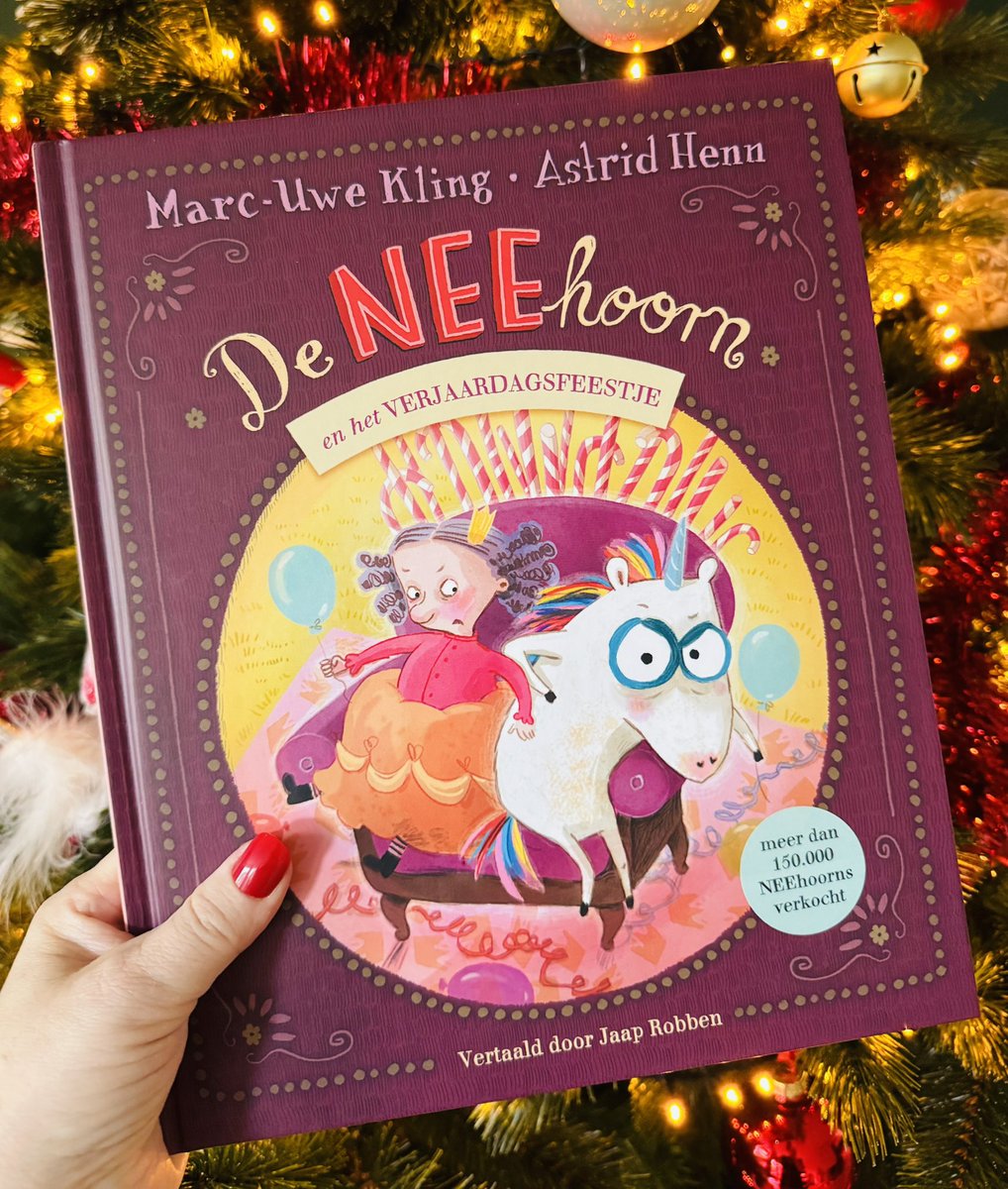 @leesknokploeg (@leesknokploeg) on Twitter photo Onze <a href="/EstherStol/">📚Esther Stol📚</a> las de nieuwste NEEhoorn. Een hilarisch en humoristisch verhaal met een knipoog naar de maatschappij en ‘realistische’ personages. Een feestje om te lezen 🥳
<a href="/UitgeverijVolt/">Uitgeverij Volt</a>
#partner #samenwerking #langzullenwelezen #leesbevordering #lezendeleerkracht Onze <a href="/EstherStol/">📚Esther Stol📚</a> las de nieuwste NEEhoorn. Een hilarisch en humoristisch verhaal met een knipoog naar de maatschappij en ‘realistische’ personages. Een feestje om te lezen 🥳
<a href="/UitgeverijVolt/">Uitgeverij Volt</a>
#partner #samenwerking #langzullenwelezen #leesbevordering #lezendeleerkracht