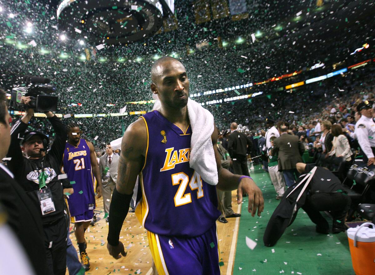 clickthatfollow's tweet photo. “Michael gave me some really good advice after the ‘08 Finals: ‘You got all the tools. You gotta figure out how to get these guys to that next level to win that championship.’”

“Going into the 2010 series, I said, ‘Listen, Boston, they got Ray Allen, they got Paul Pierce, they got [Kevin] Garnett, they got Sheed [Wallace], the talent is there. They’re stacked.’ That was the first superteam. [Michael] kind of heard me lament about it, and he just goes, ‘Yeah, well, it is what it is; you gotta figure it out. There’s no other alternative.’”

Winners always find a way, running away wasn't the answer.
