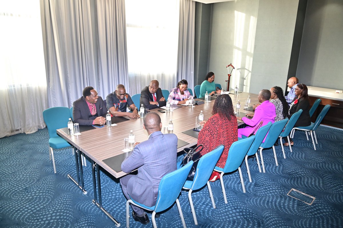 Underway in Nairobi: Cabinet Secretary for Information, Communications and the Digital Economy .<a href="/MoICTKenya/">Ministry of Info, Comms & The Digital Economy KE</a>  Dr Margaret Nyambura Ndung’u’s roundtable with key media stakeholders to discuss the state of Government- Media relations. The meeting bringing together Editorial Heads