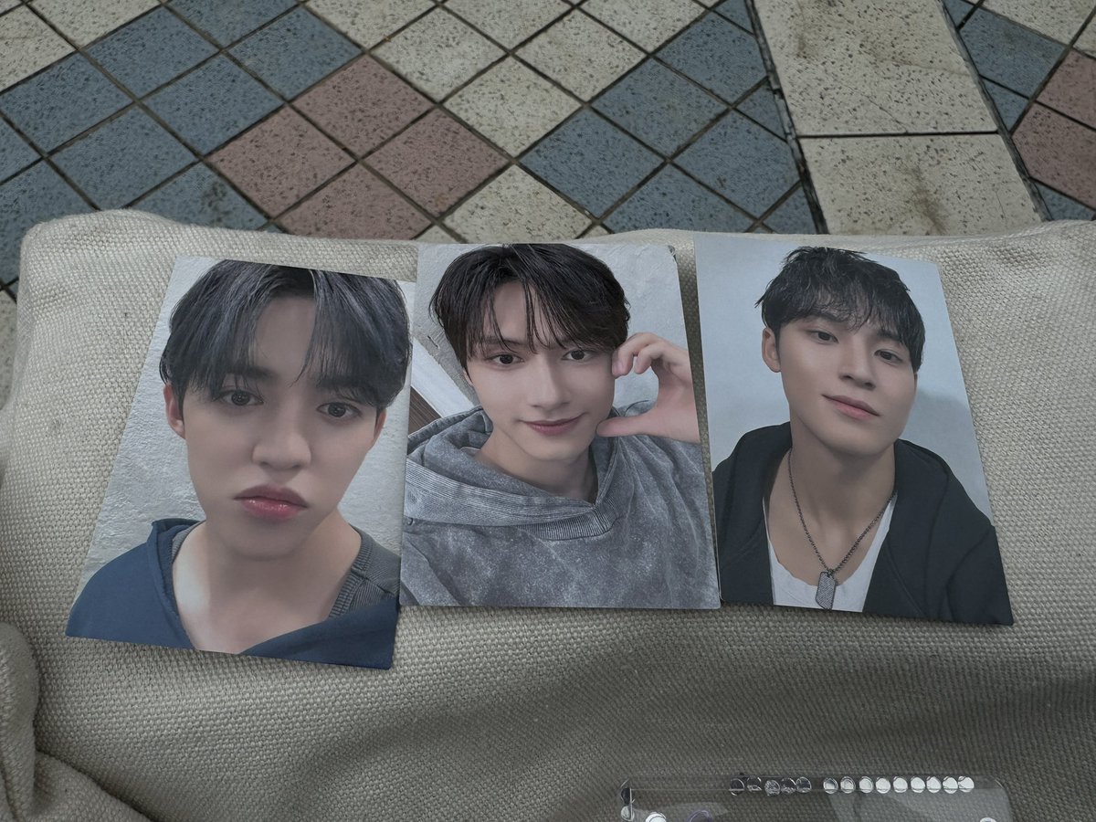 chiprunadale23's tweet photo. SEVENTEEN セブチ トレカ 交換 スタンプラリー RIGHT HERE THE CITY

【求】ウォヌ

【譲】ミンギュ

現在京セラドームにおります。 https://t.co/kvDereySEp