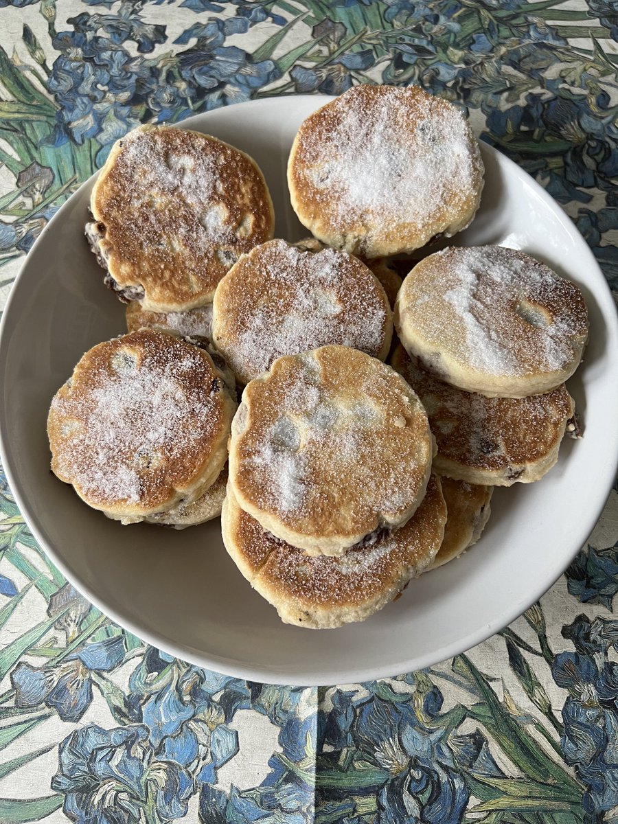 Sarah Evans tweet media