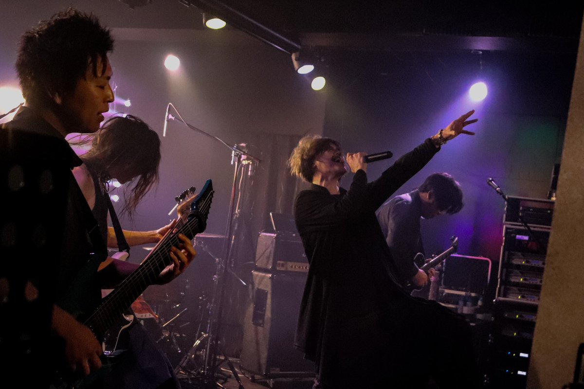 azuki_style's tweet photo. 【続報1】

ヒト様より受け継ぎました‼️

11/30 Free for All Vol.1
AZUKI BAND Ver. ダイジェスト
プレミア公開します🔥🔥🔥

本日21:00です‼️

是非遊びに来られて下さい‼️

こちらから、観れます‼️

https://t.co/ctxSVdSsig

宜しくお願い致します🙇‍♂️

#拡散希望RT
#コメントしてってね https://t.co/L1aJVjbUC8