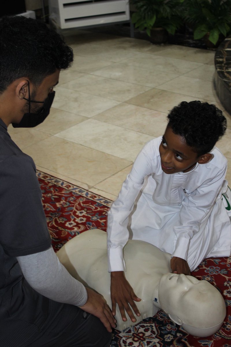 تهدف الفعاليه لتقديم دورة تدريبيه عن الانعاش القلبي الرئوي ومبادى الإسعافات الاوليه لـ تعلم الأساسيات النظريه و التطبيق العملي