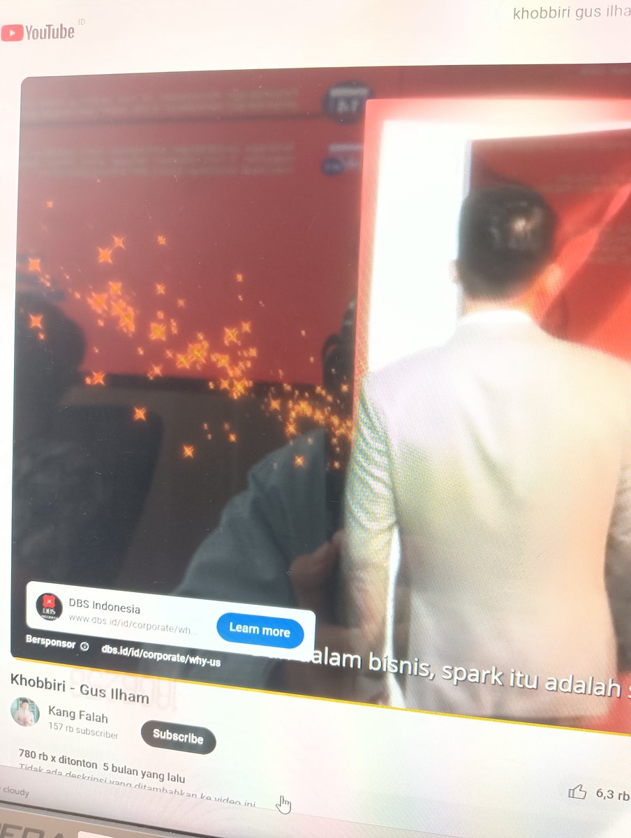 Lagi menghayati pake iklan segala bajinguk