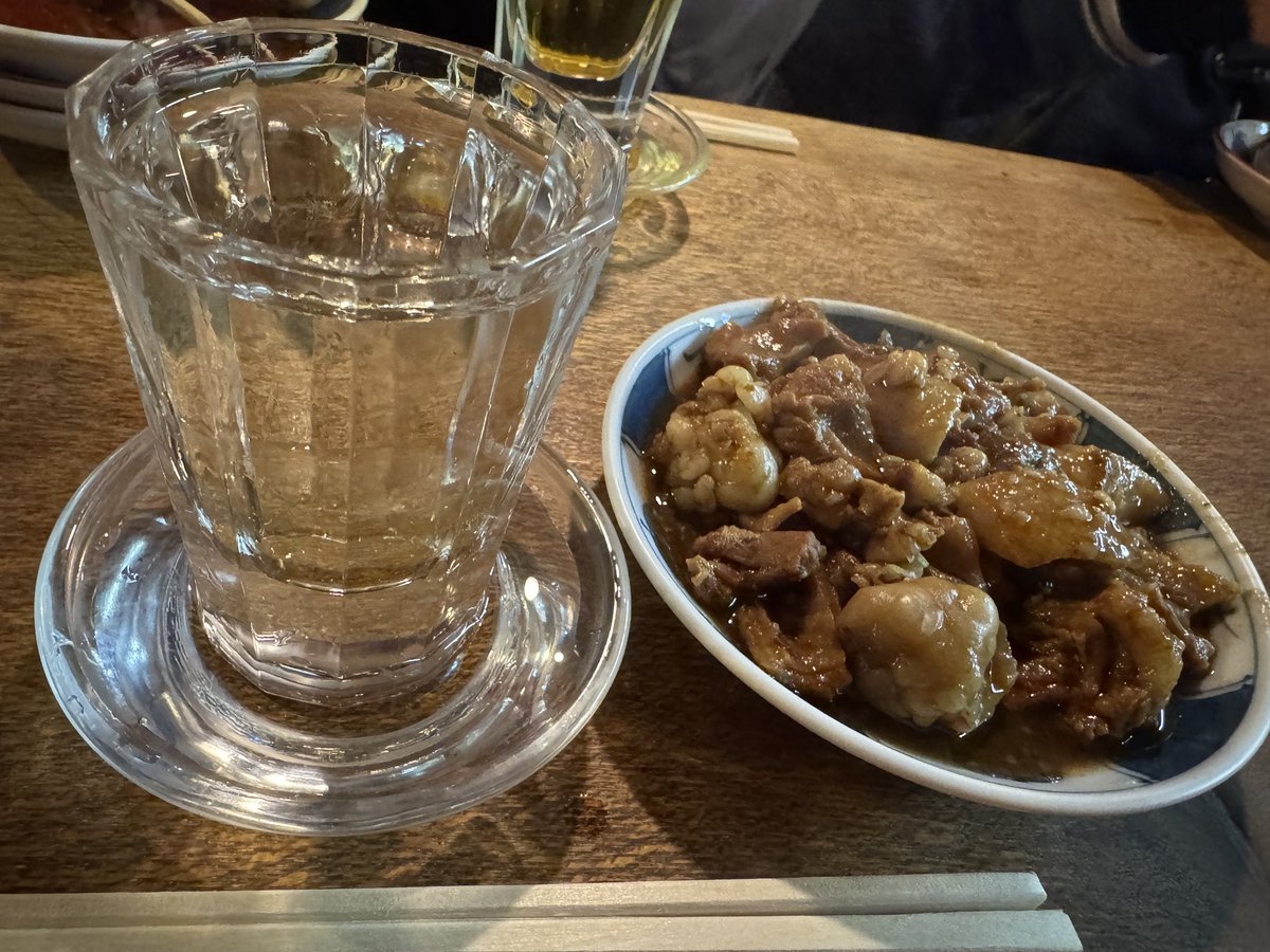 onmitsukodo's tweet photo. 無事に賞与をいただけたので、宇ち納めの一杯
今年もお世話になりましたm(*_ _)m https://t.co/fUKzSNyc3d