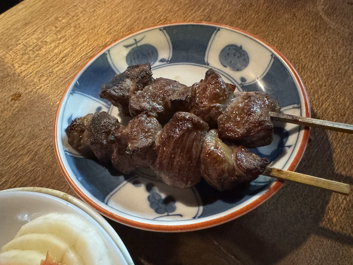 onmitsukodo's tweet photo. 無事に賞与をいただけたので、宇ち納めの一杯
今年もお世話になりましたm(*_ _)m https://t.co/fUKzSNyc3d