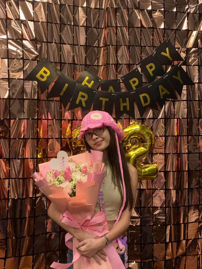 shlyrn13's tweet photo. Happiest birthday to my palagi!🤍 Ily forever and ever! @BonifacioAc https://t.co/ytUeDJPWbX