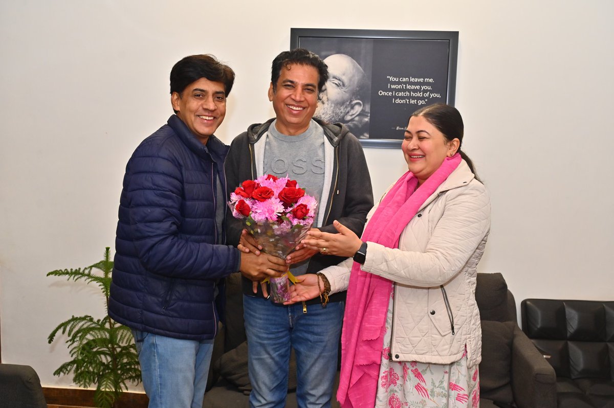 devendrayadvinc's tweet photo. बादली विधानसभा प्रत्याशी घोषित किए जाने पर आज कांग्रेस पार्टी के उम्मीदवारों और साथियों ने कार्यालय पहुंचकर मुझे बधाई और शुभकामनाएं दी। आप सभी का बहुत धन्यवाद 🙏🏻

@INCIndia @RahulGandhi @kharge @INCDelhi https://t.co/mcVYqutysR