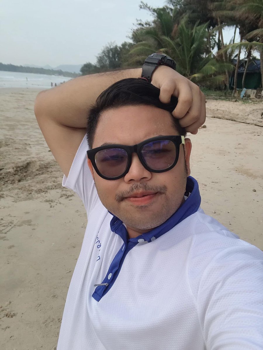 teepongbig's tweet photo. ��ากาศแบบนี้อะไรน่าเสียกว่ากันระหว่าง เสียตัว กับ เสีย💦#อ้อมน้อย #สาย5 #ศาลายา https://t.co/vRq4spFYLK