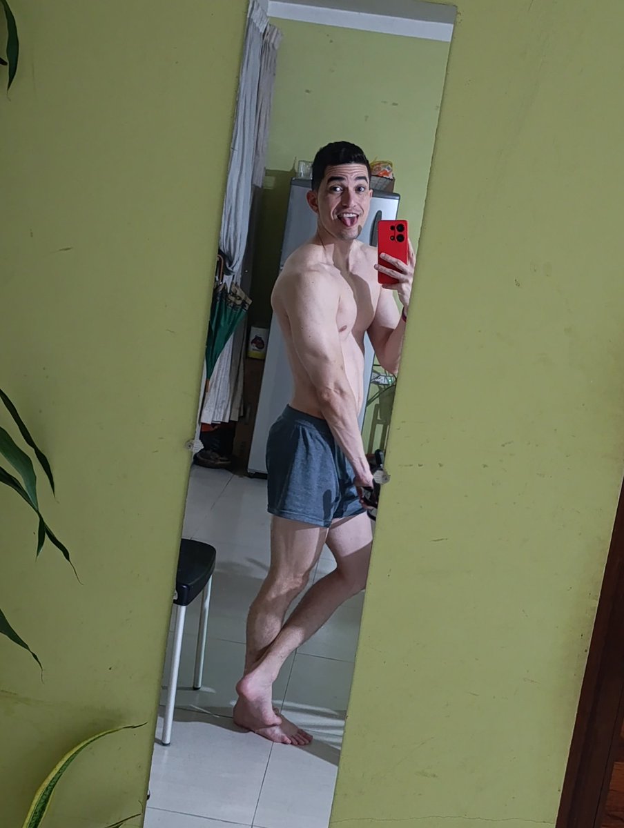 janpiwwe's tweet image. Cuando deliras de gripe parte I