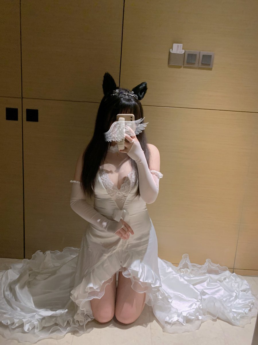 杭州，全国可🈳
161-110-D  04年
❤️冷白皮肉腿COSER上新！肤白体柔，香嫩可口，该有肉肉的地方都有肉，配上过膝袜更是有勒肉的致命诱惑，性格甜美不冷场，顶级服务～❤️
🌹看照门槛88，支付宝口令红包，不能接受勿扰谢谢🌹
Q:3316809946
tg:https://t.co/1npQodFytf
tg选妃频道:https://t.co/ljPcHnvm2W https://t.co/LbYHIa8pXb