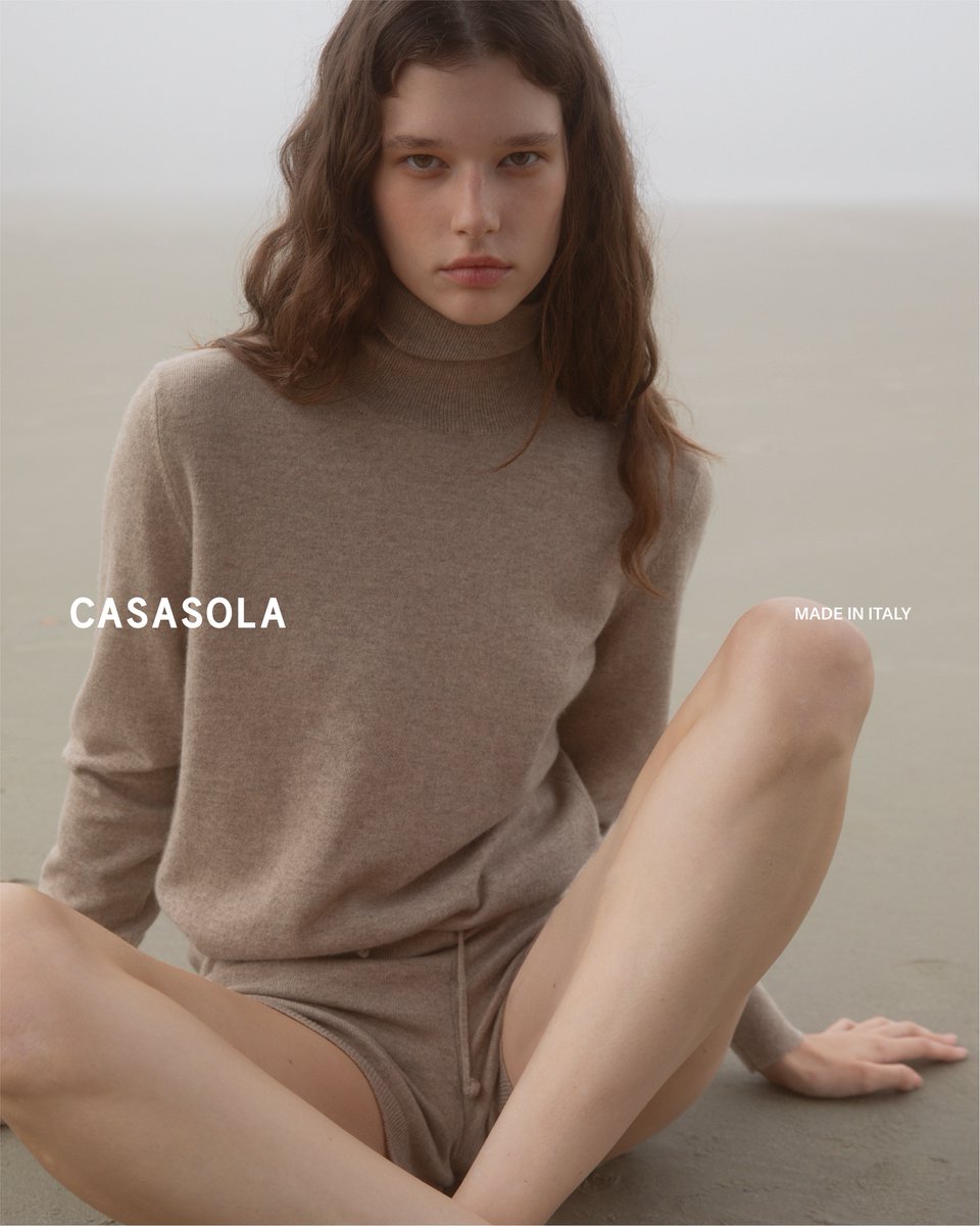 Perfect cashmere turtleneck sweater. Made in Italy. Available at casasola.com