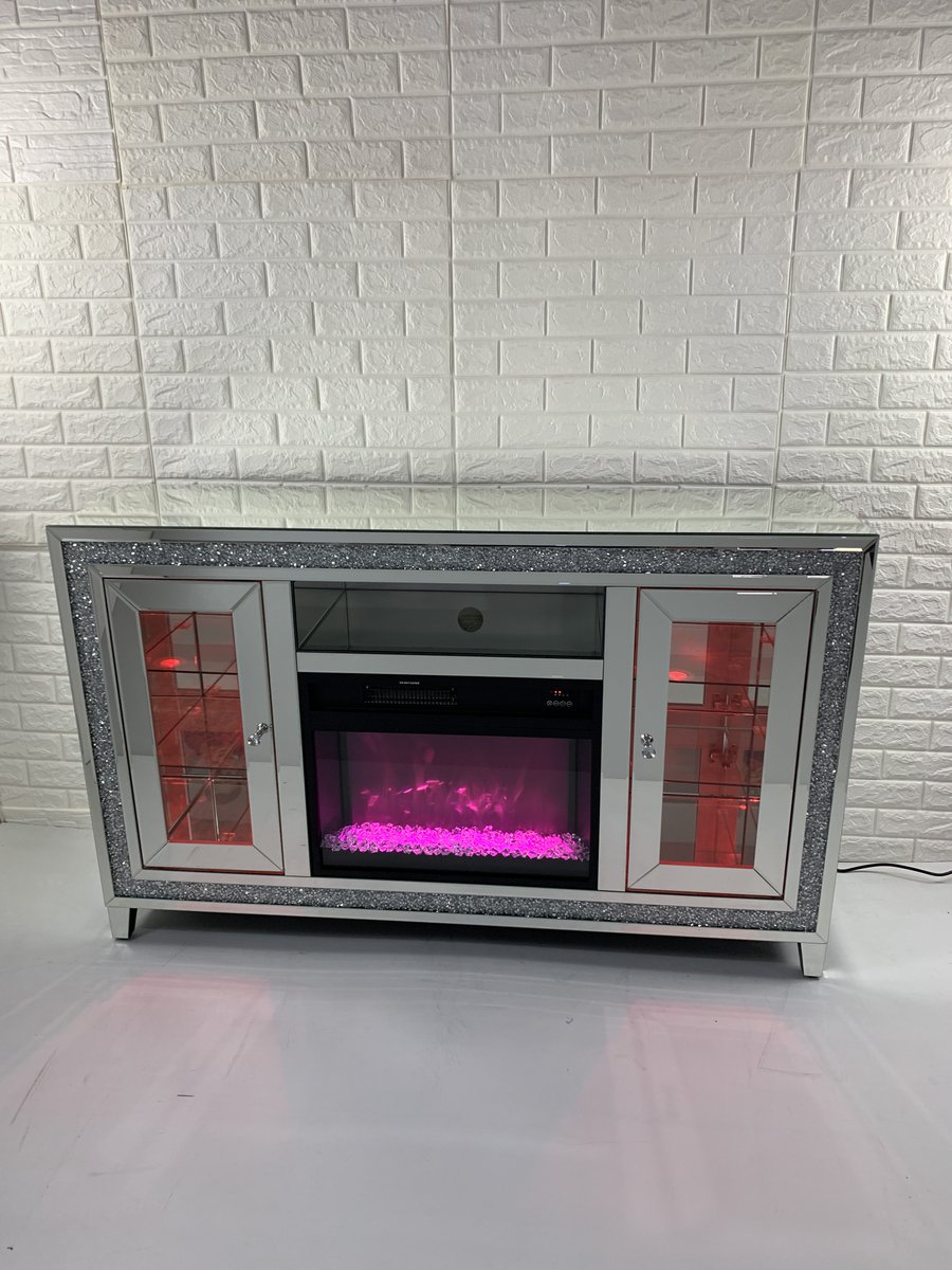 Mirrored cabinet with electric heater