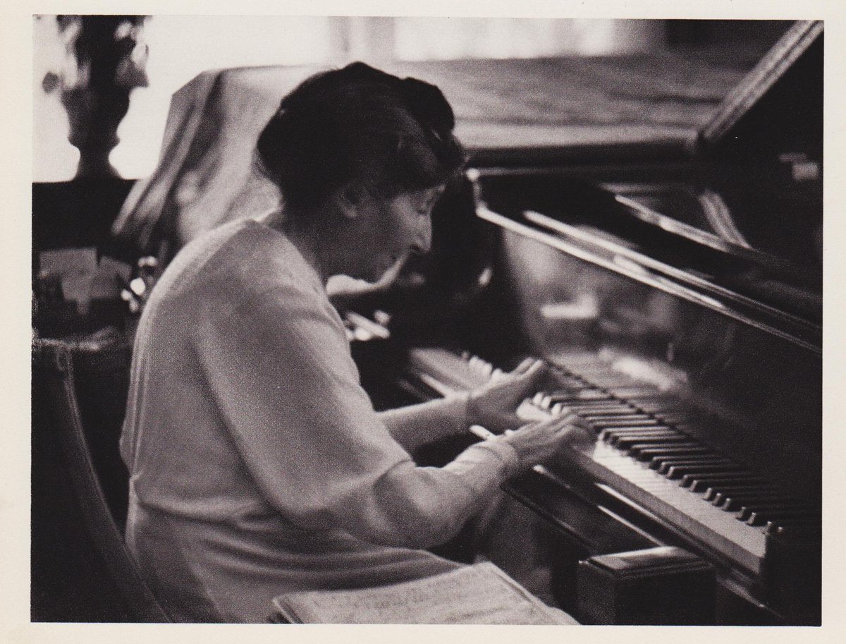 almanacat's tweet photo. 13 de desembre de 1909: debutava al Palau de la Música Catalana la clavicembalista Wanda Landowska.    

Programa de mà al @cedocpalau: https://t.co/jc3FVjdK86 https://t.co/SKz5Wju43j