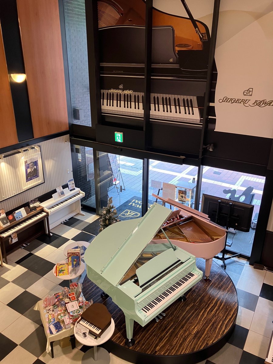 kawaisendai's tweet photo. カワイ仙台にGL-10ピンクとグリーンが入荷しました🥺✨各1台限りの貴重なピアノです!!優しい色合いがとても素敵です❤️国内初展示、カワイ仙台でご覧いただけます♪是非カワイ仙台にてお試しくださいませ!
#kawaipiano #GL10 #グランドピアノ https://t.co/PzIbWmvnz8