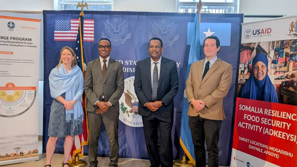 Kevin Mackey (@mackeykev) on Twitter photo I'm excited to share the launch of the EMERGE program, an initiative by <a href="/USAIDSomalia/">USAID Somalia</a>, aimed at empowering marginalized communities in Somalia. The program will support vulnerable households in Baidoa and Hudur to build sustainable livelihoods. It will also support households to I'm excited to share the launch of the EMERGE program, an initiative by <a href="/USAIDSomalia/">USAID Somalia</a>, aimed at empowering marginalized communities in Somalia. The program will support vulnerable households in Baidoa and Hudur to build sustainable livelihoods. It will also support households to