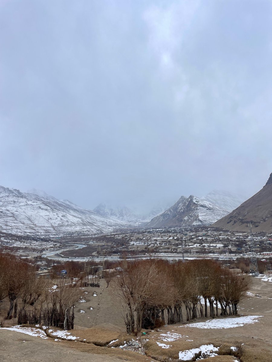 AIRNewsHindi's tweet photo. #लद्दाख: वरिष्ठ स्की कोच सैयद शम्सुद्दीन के नेतृत्व में लद्दाख स्की एंड स्नोबोर्ड एसोसिएशन (#LSSA) की टीम ने पर्यटन विभाग के सहायक निदेशक रहमतुल्लाह के साथ नामसुरू में स्की ढलान का निरीक्षण किया। टीम ने स्कीइंग गतिविधियों के लिए ढलान को उपयुक्त पाया।

#Ladakh  #skiing https://t.co/waDHvXcW9n