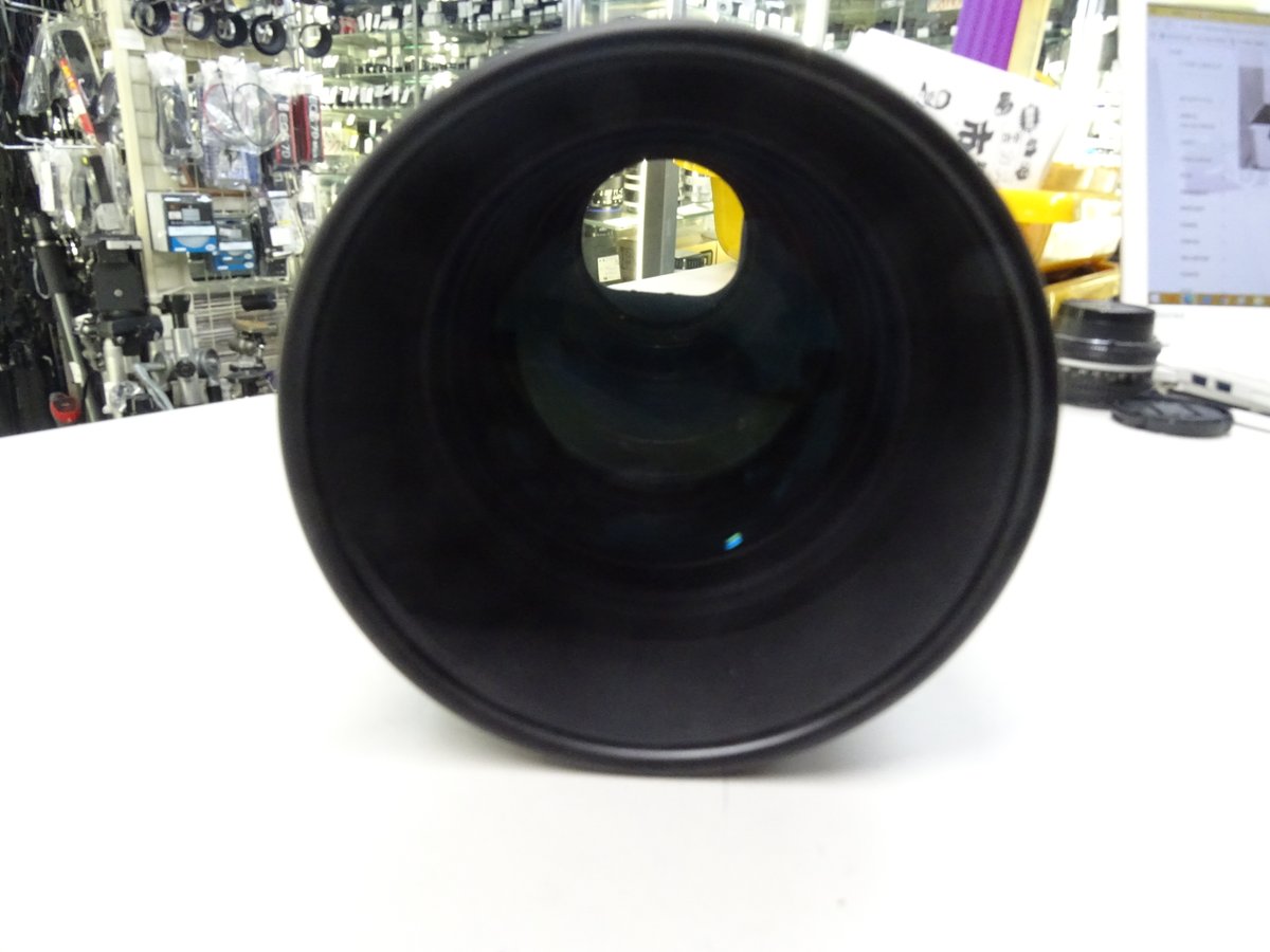 Carl Zeiss Tele-Superachromat 300mm F2.8 T* ハッセルブラッドの 