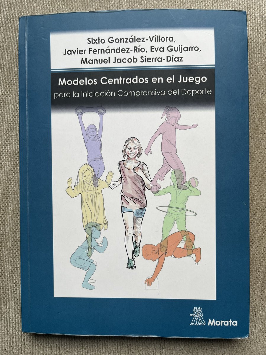 Los estudiantes de la Mención de EF @EducacioUIC analizan el destacado libro “Modelos Centrados en el Juego para la iniciación comprensiva del deporte” con una de sus autoras, la Dra. Guijarro <a href="/eguijarro_pe/">Eva Guijarro Jareño</a>  
Ha sido un placer contar con su gran calidad docente e investigadora.