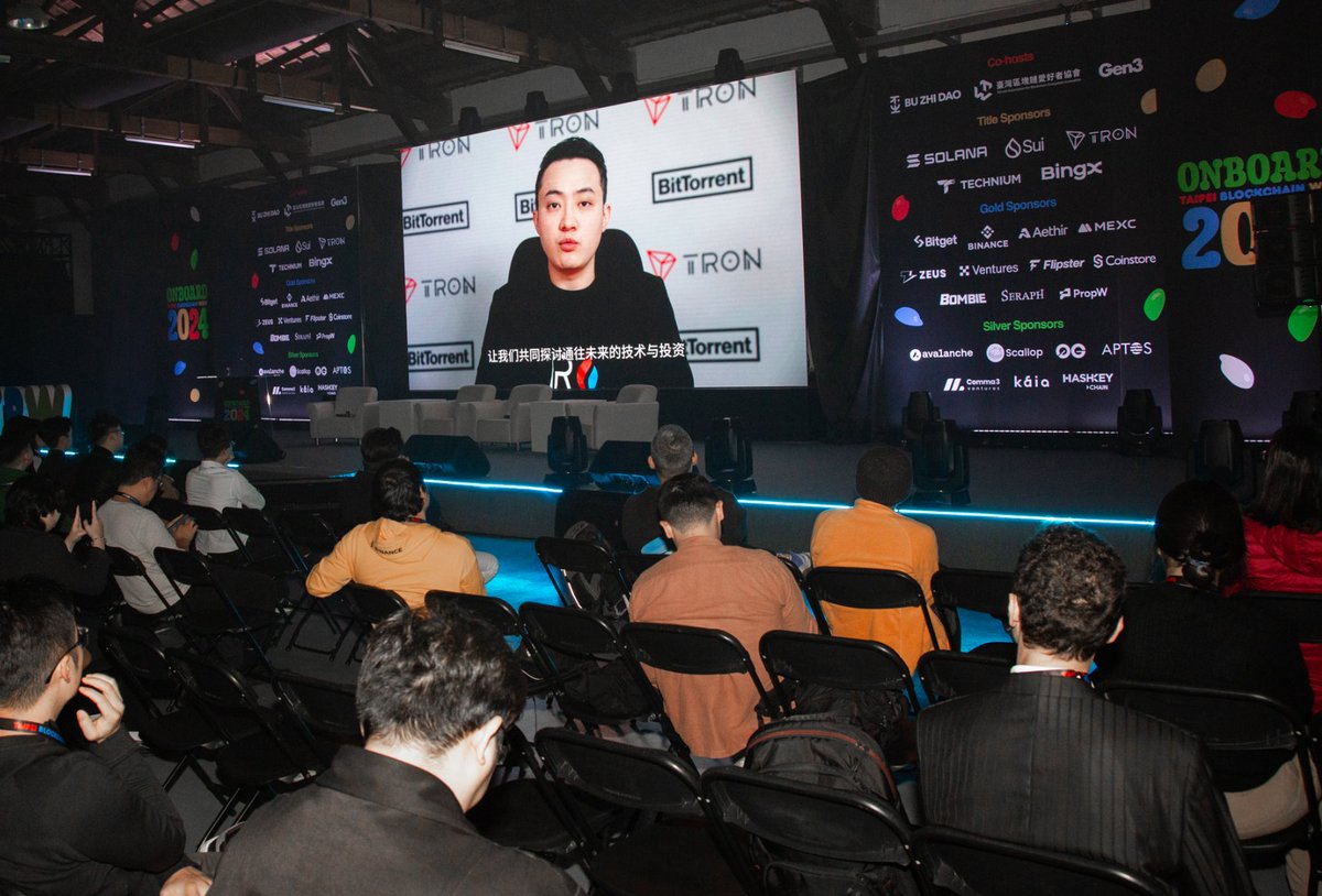 🎤波场 #TRON 创始人孙宇晨<a href="/justinsuntron/">H.E. Justin Sun 👨‍🚀 🌞</a>在 #TBW2024 发表视频演讲，强调了2024年对加密行业的重要性，并介绍了波场TRON的比特币二层解决方案及PayFi新概念。