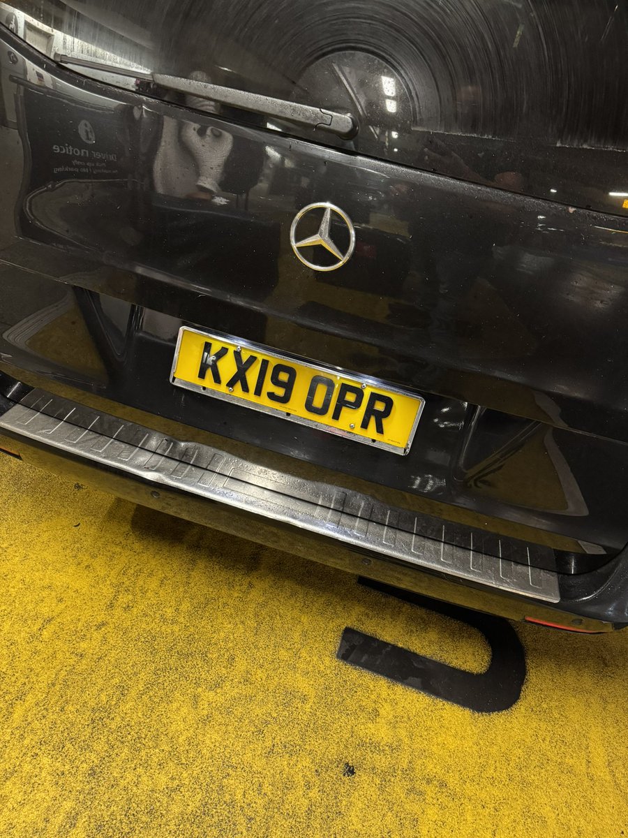 priteshjchauhan's tweet photo. @UberUK @Uber driver turns up, asks where we’re going and says I’m not going to go there, it’s not paying enough and drives off. https://t.co/V90PAsZFiF
