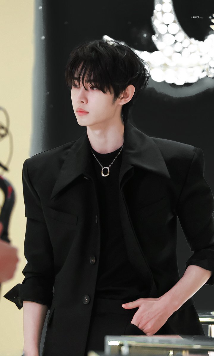 241213 TIFFANY&amp;CO

#성훈 #SUNGHOON #ENHYPEN #엔하이픈 #ソンフン