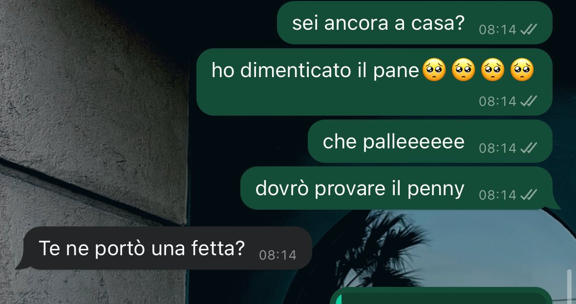 daniueeela's tweet photo. vantaggi di stare di con un collega: ti porta da mangiare se te lo dimentichi a casa 🥲 https://t.co/w1mAk2Ty5E