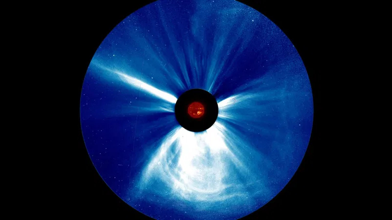PRLAhmedabad's tweet photo. "PRL scientists study impact of solar wind on coronal mass ejections"

"CMEs are violent outbursts from the Sun that influence the whole Solar System. Researchers from PRL have now investigated how the solar wind influences coronal mass ejections. "

https://t.co/hC5rIZA3x5 https://t.co/zcIJAtDdp9