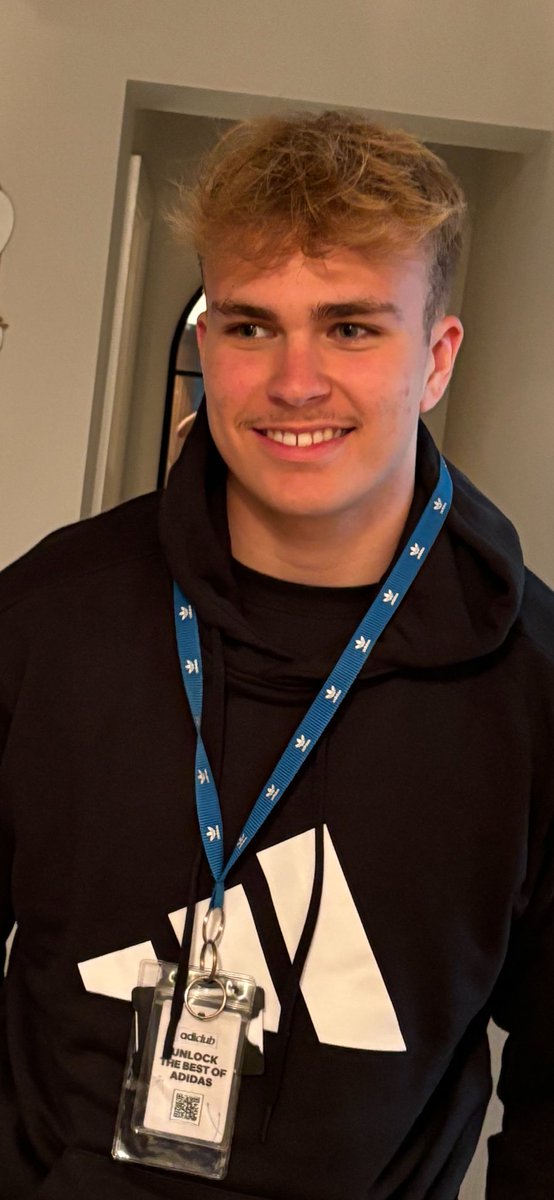 Happy 17th birthday to this guy…. My hero…. Jimmy O 🎂 Have a belter mate 🍻❤️x