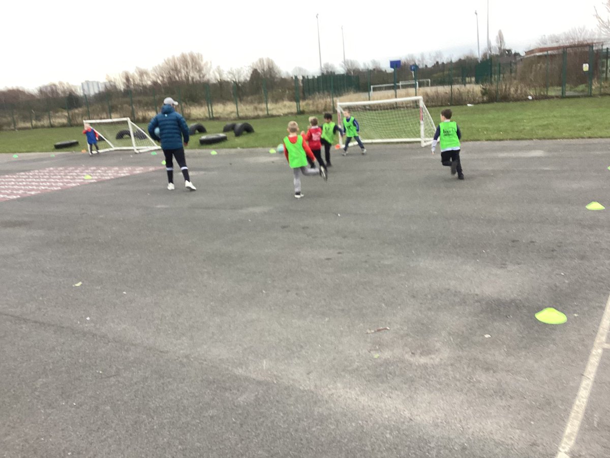 Mr Collett tweet media