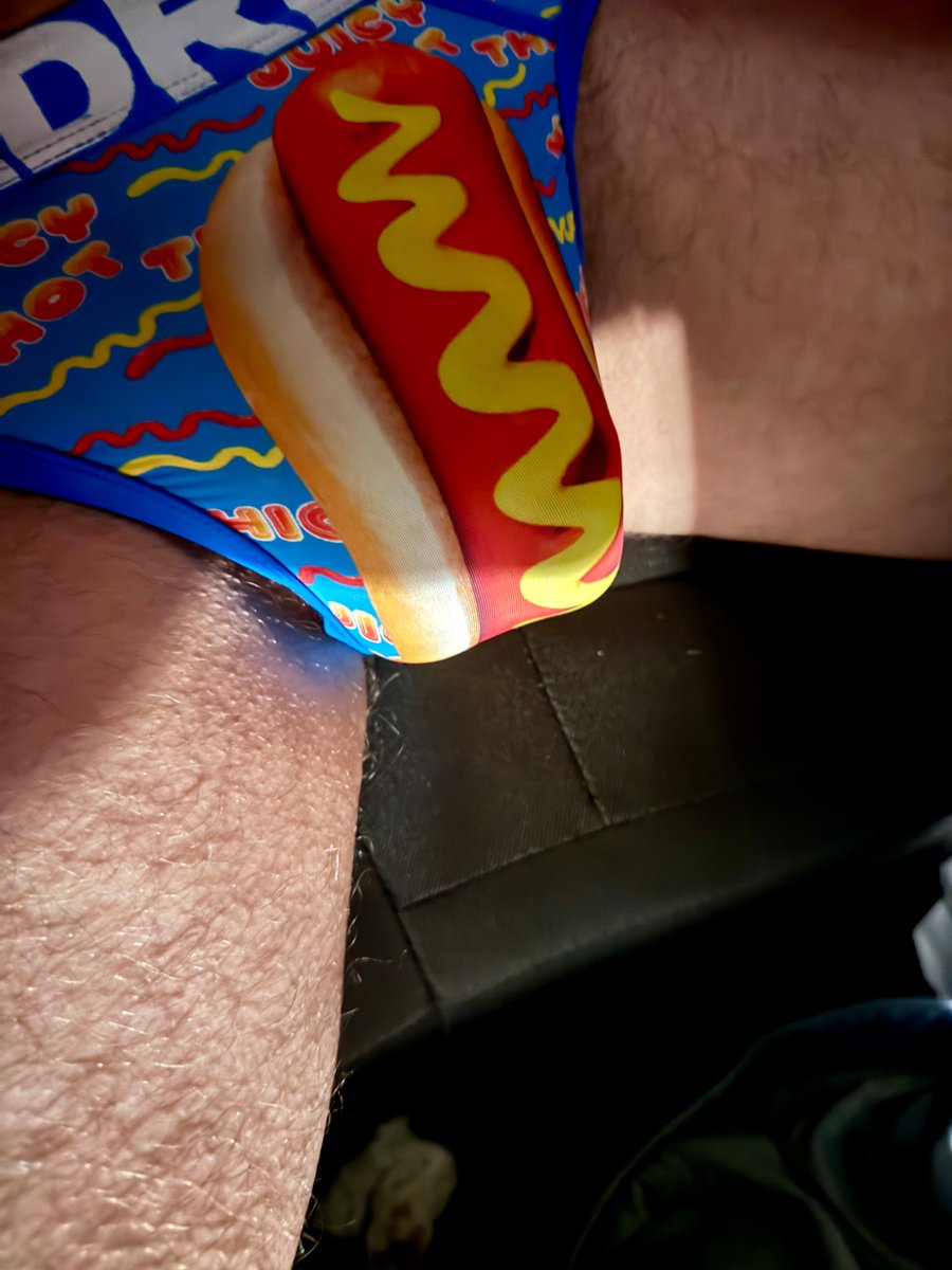 Maskterverse's tweet photo. Well, hot dog! It’s Friday, so here’s a #fatcock to peep. #gayunderwear is so fun! 

May Your Day Be Filled!

Undies annd other worn items available for purchase, feel free to DM!  

😈Upgrades/Customizations available😈
#bwc #cock #bigcock #dick #gayman #meninunderwear #sniffer https://t.co/HpeUfhN15a