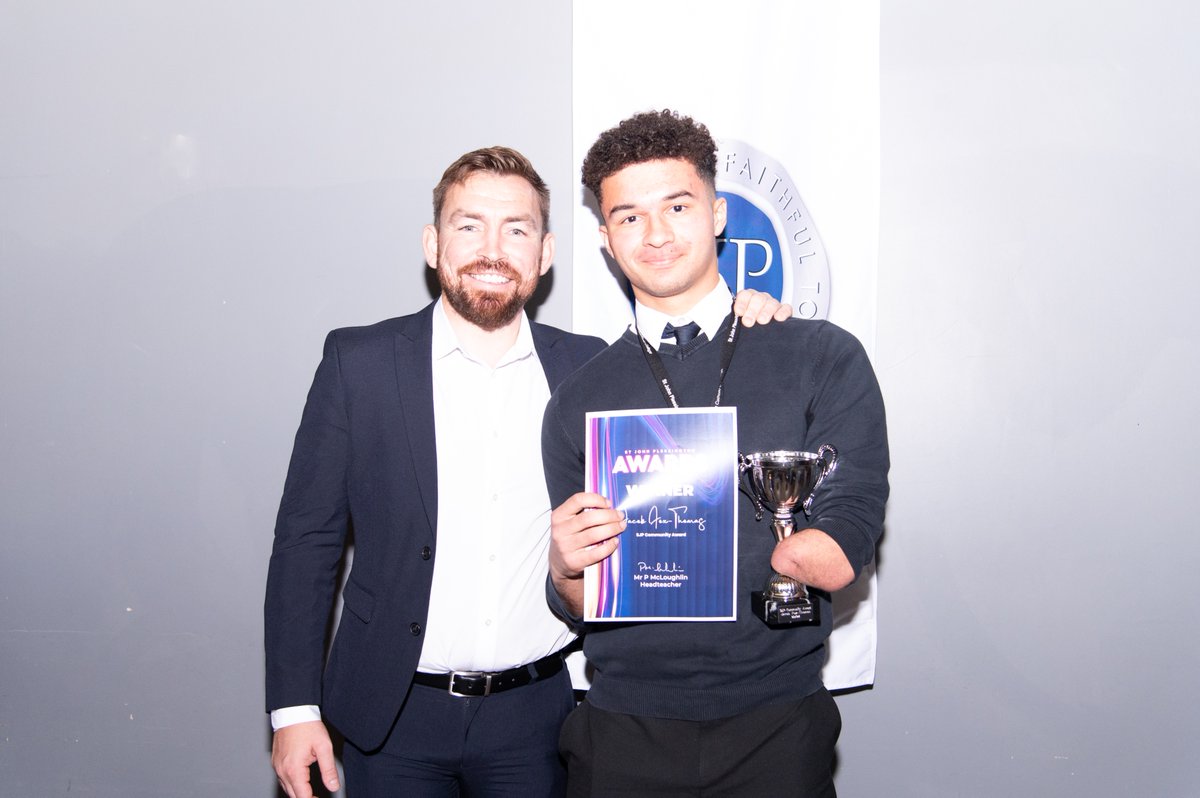 SJPHeadteacher's tweet photo. What an unforgettable #AwardsEvening!  Huge congrats to all our winners! Special thanks to Andy Grant for presenting and inspiring us with your motivational and hilarious speech. https://t.co/9WMuUlCsio