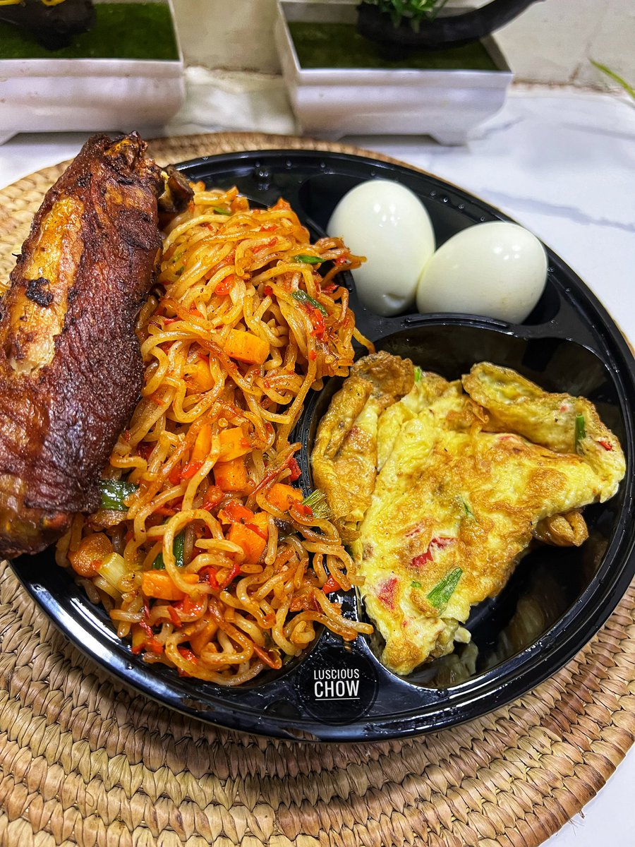 adaezennaji_'s tweet photo. Hi Sabigirl 
I make sinfully delicious noodles, you’d literally never crave any other type of noodles again. 

If you’re back to Lagos, I can send you a plate so you satisfy your cravings properly���‍↕️💕 https://t.co/wNWup20B4L