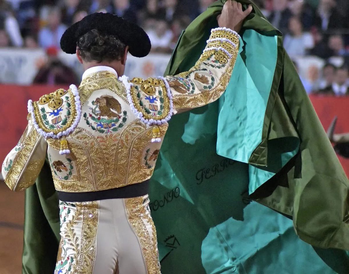 Radio Faena tweet media