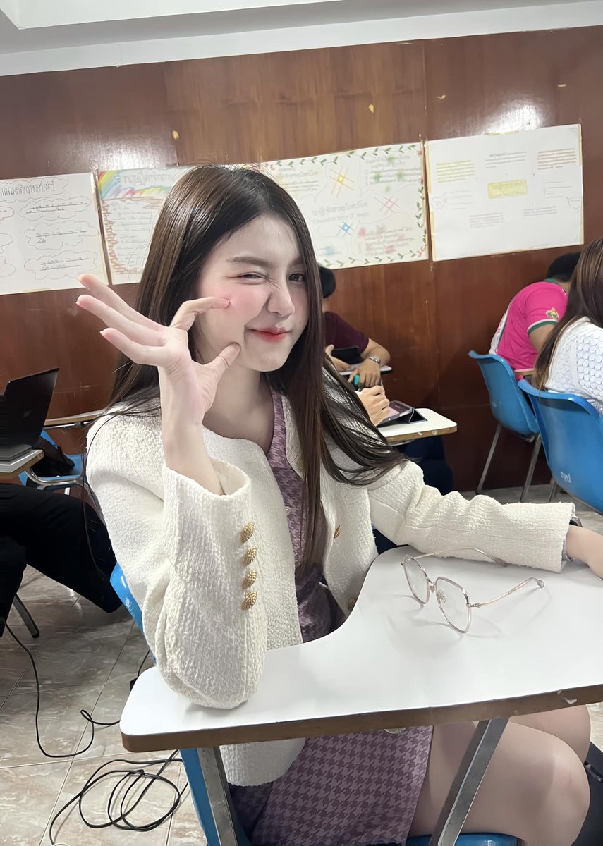 เข้าเรียนทุกคาบ แต่ไม่ทราบอะไรเลย✨🪄  
#ข้าราชการ #เกษตร #ครูสาว #เรียนนักศึกษา