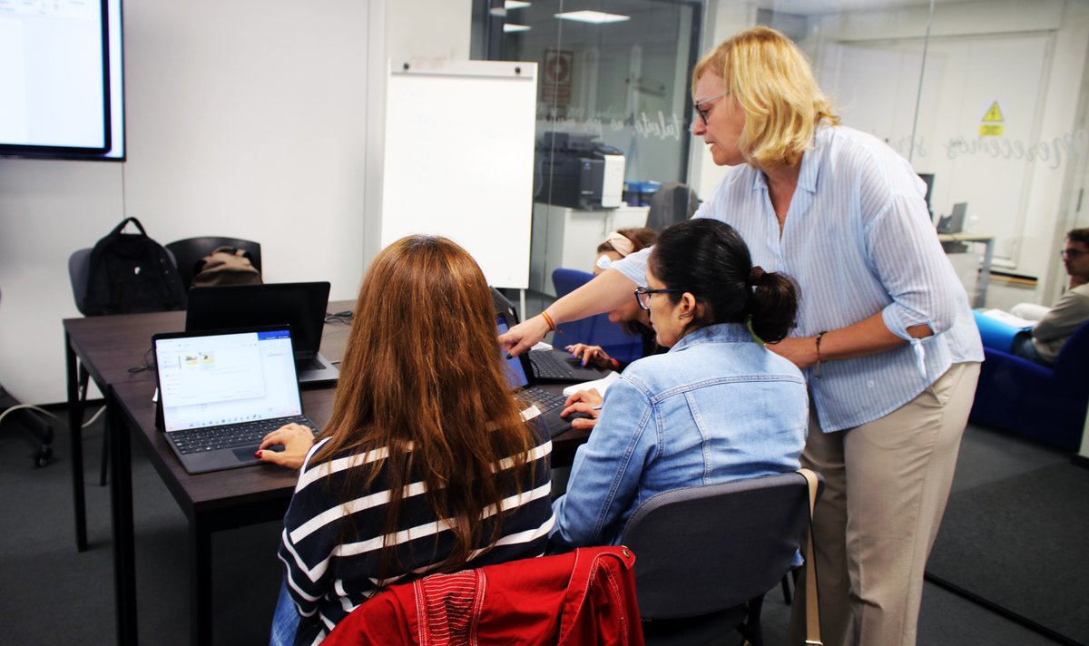 FUN_INTEGRA's tweet image. ¡Ya está aquí la II edición del #DigitalChallenge! @IndraCompany y Fundación Integra vuelven a unirse para hacer frente a la brecha digital de personas en exclusión social. 11 voluntarios ya han participado y es solo el comienzo.

Conoce el proyecto: acortar.link/RedU4W