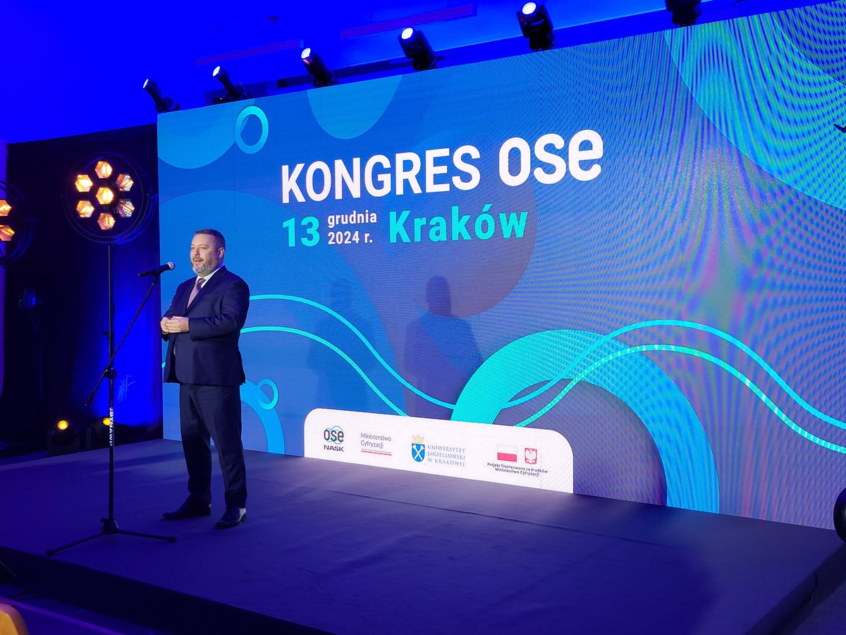 CyberDefence24's tweet image. Rusza kongres #OSE

⚠️To tu @CYFRA_GOV_PL ogłosi założenia ustawy o ochronie małoletnich przed treściami szkodliwymi w internecie.