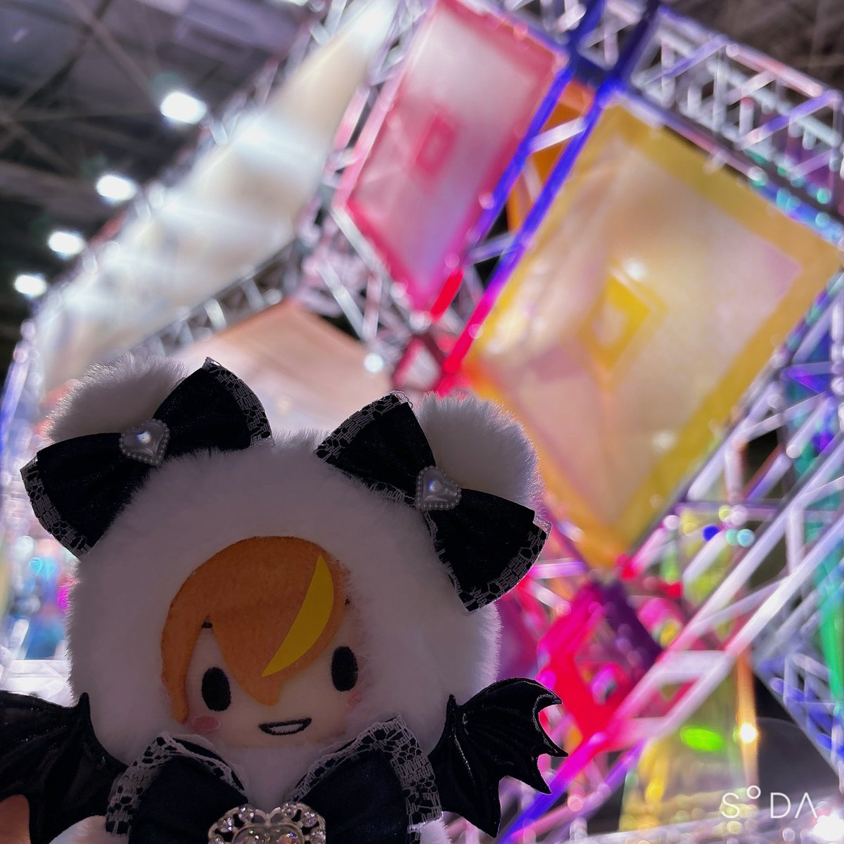 rara99s's tweet photo. #セカライ4th 
もうあと開場待つだけ https://t.co/Nvc6jnBCQM