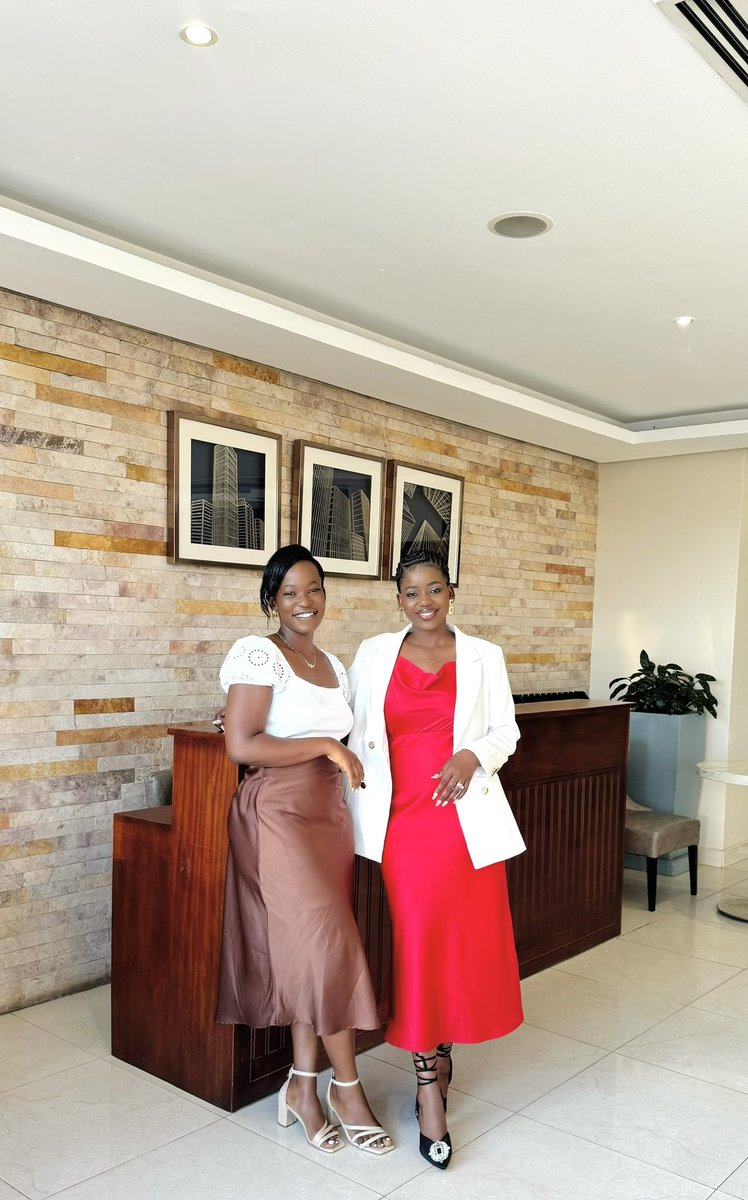 chloeB_basiima's tweet photo. Topic : “Prioritizing Family while Performing excellently in other aspects of life”

Host : Chloe Basiima

Guest Speaker : Edith Katunguuka 

👋 Let's connect on socials: 
📲Instagram:  chloe_bs_covert  
📲Tiktok:   chloe_bs_covert
📲YouTube: Chloe Basiima

#familyfirst #CBC https://t.co/zdOmPsG0TC
