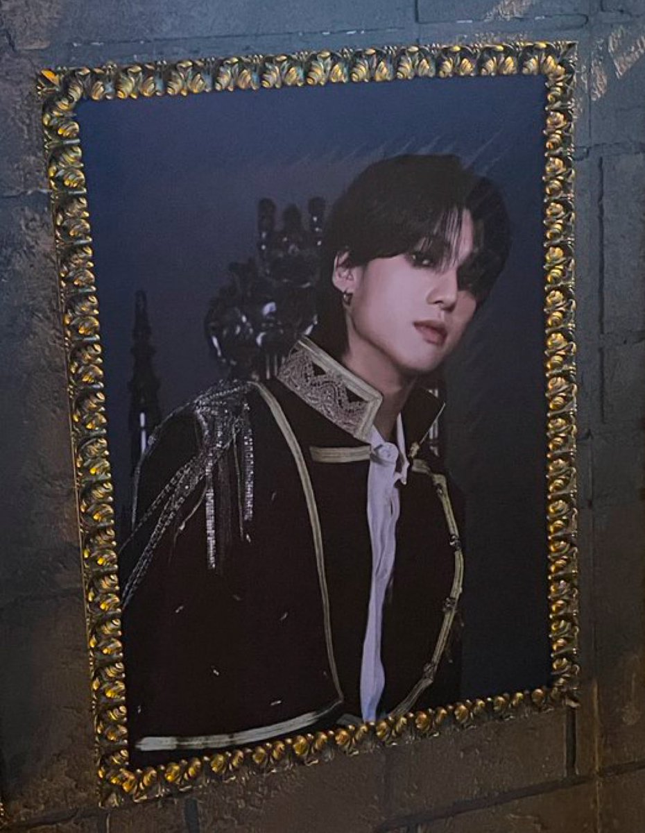 atwri_'s tweet photo. KINGじゃんよ、、👑 https://t.co/NdnO9uYPC0