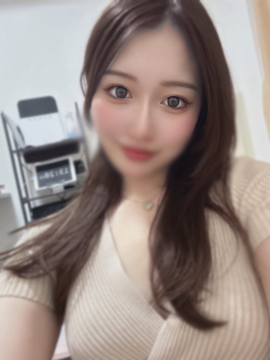 🫧出勤予定🫧

🤍12/14(土)13~20時 
     13:00~16:40🉑 17~🈵

🩵 12/17(火),12/19(木),12/21(土)
     13~20時

まだまだご予約たくさん待ってます🕊𓂃𓈒𓏸︎︎︎︎