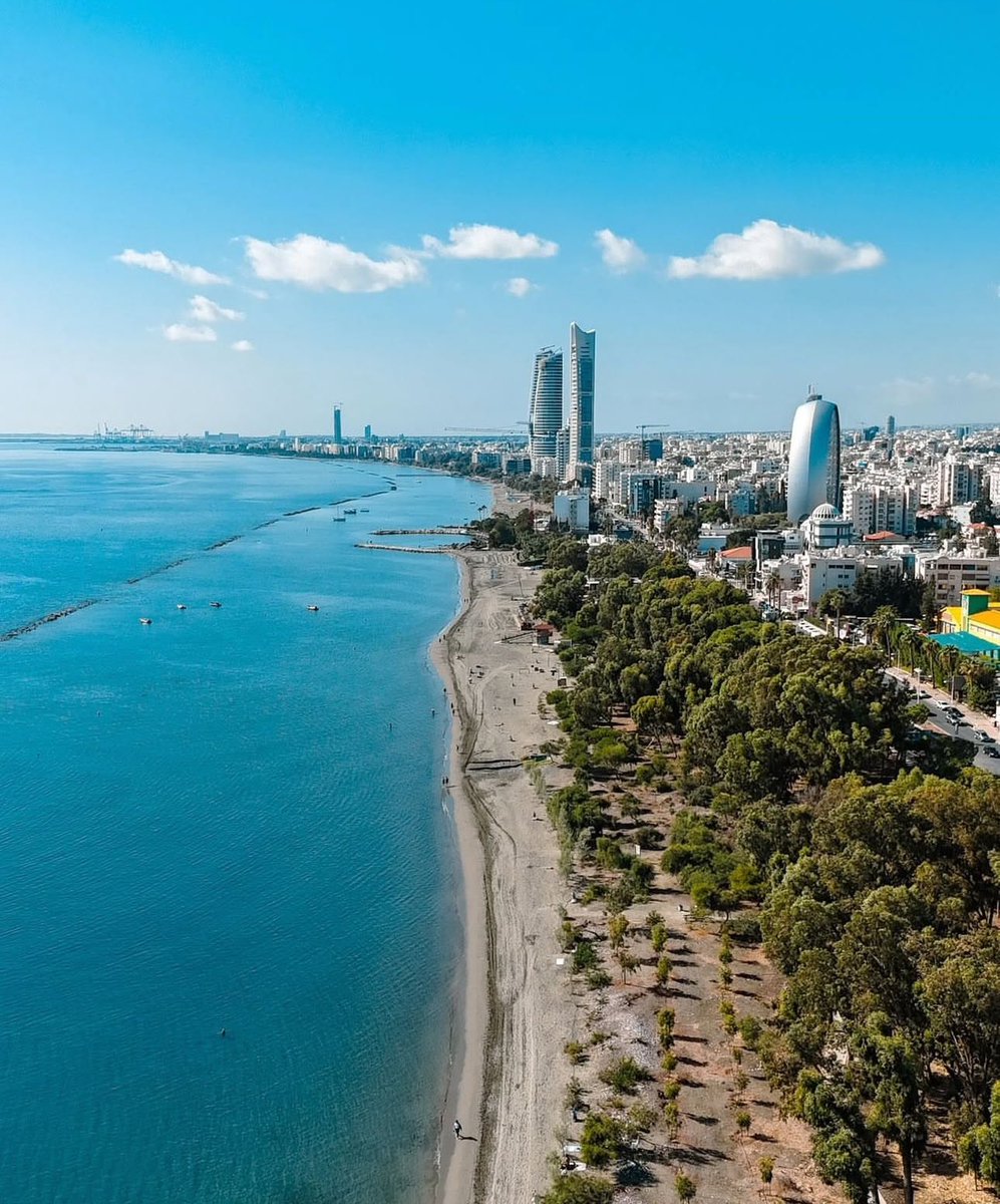 Gorgeous aerial view of Limassol’s seafront…☀️

Discover a magical city at allaboutlimassol.com

📸 <a href="/john/">John Shahidi</a>.theofanous