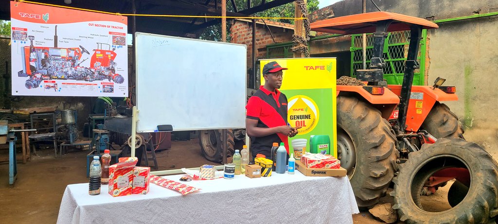 Engsol_UG's tweet photo. HAPPENING NOW!
We are up and running for the Tractor Operators Training in Masindi, empowering tractor owners, mechanics, and operators with the skills and knowledge they need.
#TractorTraining #ENGSOLMasindi #AgriculturalMachinery https://t.co/lWFWP1s6F0