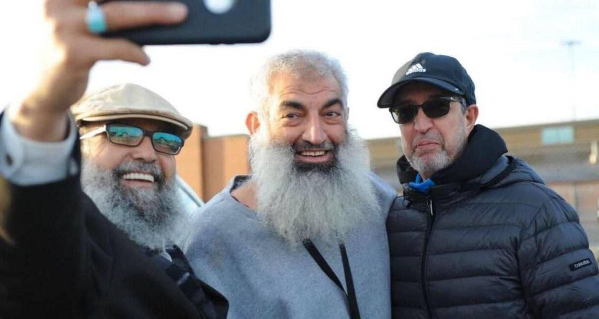 qudsn's tweet photo. الإفراج عن مفيد عبد القادر مشعل، شقيق القيادي خالد مشعل من السجون الأمريكية بعد اعتقاله نحو 20 عاماً؛ بتهمة العمل مع منظمة "الأرض المقدسة" المتهمة بتمويل حركة حــماس. https://t.co/eHpNnlYfdY