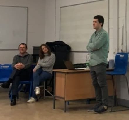 Ionad na Gaeilge Labhartha, UCC (@gaeilgel) on Twitter photo Bhí Karol Ó Colmáin, Katie Ní Chéilleachair agus Pádraig Ó hAiniféin ag caint le daltaí <a href="/gcmhuireag/">Gaelcholáiste Mhuire AG - Scoil Éamainn Rís</a> i rith na seachtaine maidir le <a href="/UCC/">UCC Ireland</a> is saol na Gaeilge sa choláiste. Eagraíodh an cuairt seo mar chuid de Scéim na Scol.
📷 An Máistir Mac Amhlaoibh Bhí Karol Ó Colmáin, Katie Ní Chéilleachair agus Pádraig Ó hAiniféin ag caint le daltaí <a href="/gcmhuireag/">Gaelcholáiste Mhuire AG - Scoil Éamainn Rís</a> i rith na seachtaine maidir le <a href="/UCC/">UCC Ireland</a> is saol na Gaeilge sa choláiste. Eagraíodh an cuairt seo mar chuid de Scéim na Scol.
📷 An Máistir Mac Amhlaoibh
